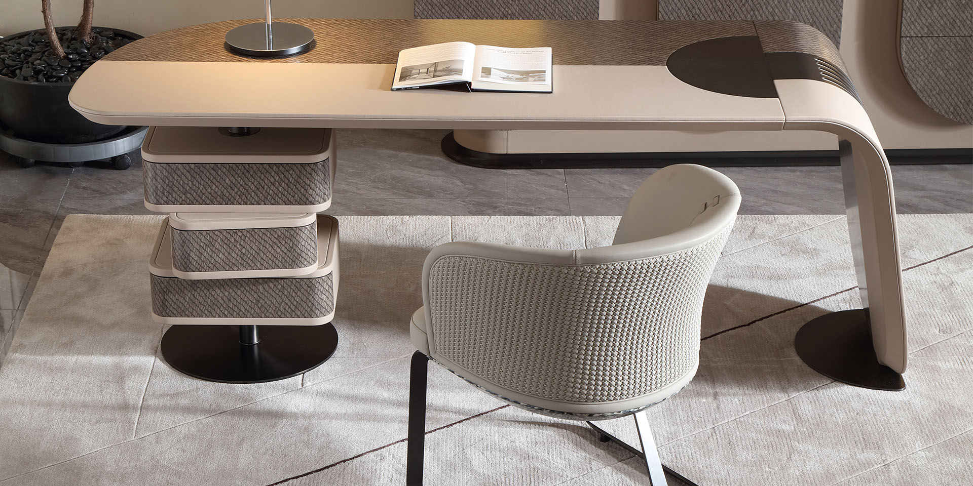 1DA Desk Chair